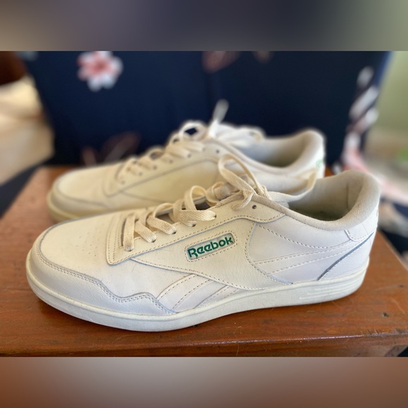 Vintage Retro Reebok - Picture 3 of 5